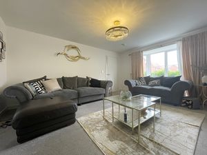 Jefferson Way- click for photo gallery